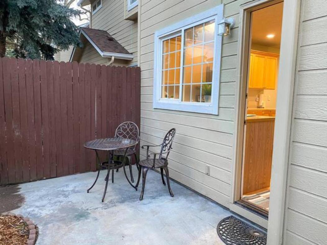 The Getaway Se Boise Condo Across The Street From Greenbelt, Bown Crossing And Boise River 3Bd 3Bath, 4 Beds! Lovely, Homey, Dining Table Seats 6 Екстериор снимка
