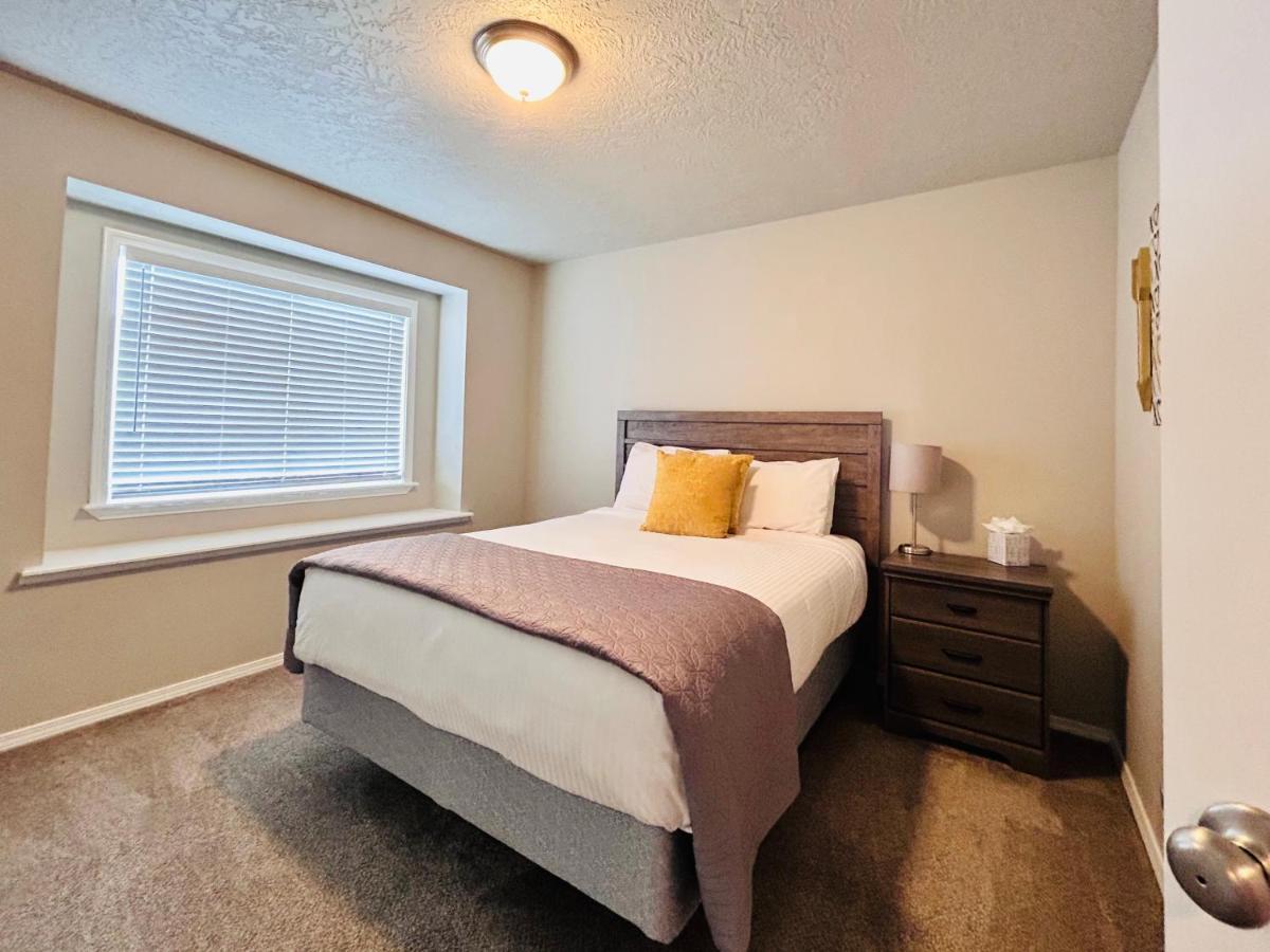 The Getaway Se Boise Condo Across The Street From Greenbelt, Bown Crossing And Boise River 3Bd 3Bath, 4 Beds! Lovely, Homey, Dining Table Seats 6 Екстериор снимка